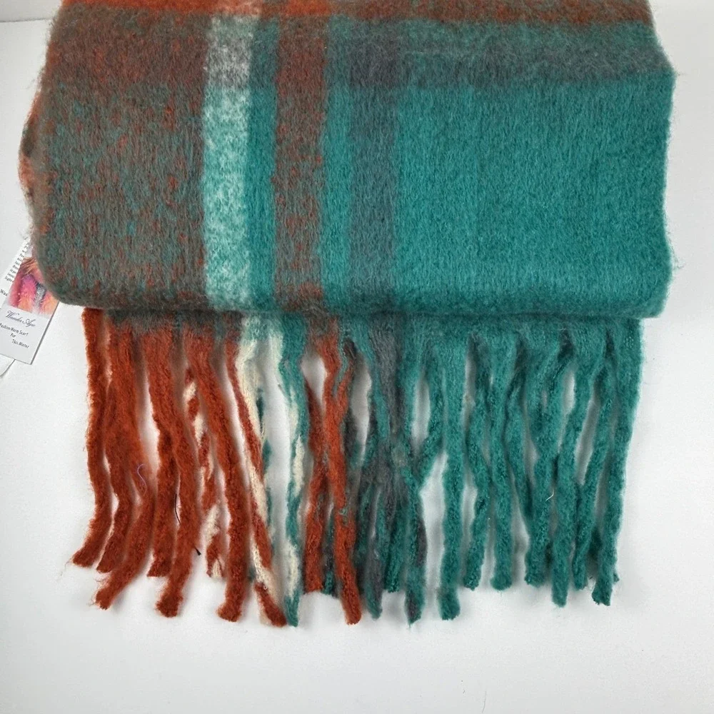 NWT Wander‎ Agio Colorful Plaid Winter Scarf Rust Teal 84